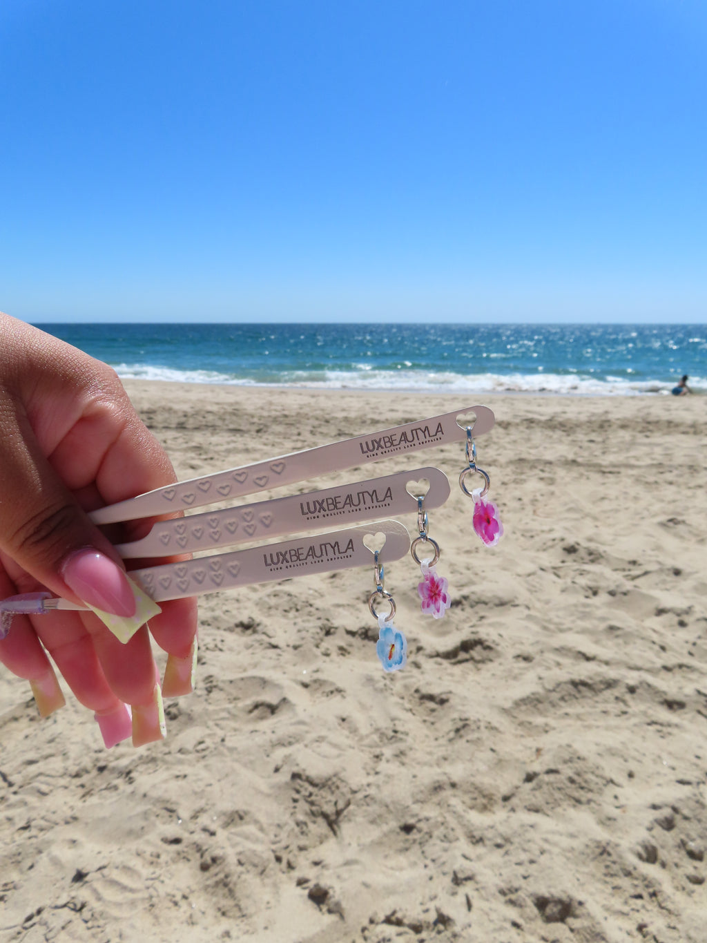 Fiber Tip Tweezers